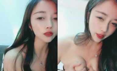 万人迷一库发浪：想要我吗？迷人的小妖精这么骚谁扛得住！呻吟踢腿骚到爆，一夜榨干你的肾！